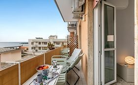 Casa Pepitas Apt Sea Front Monopoli - Happy Rentals